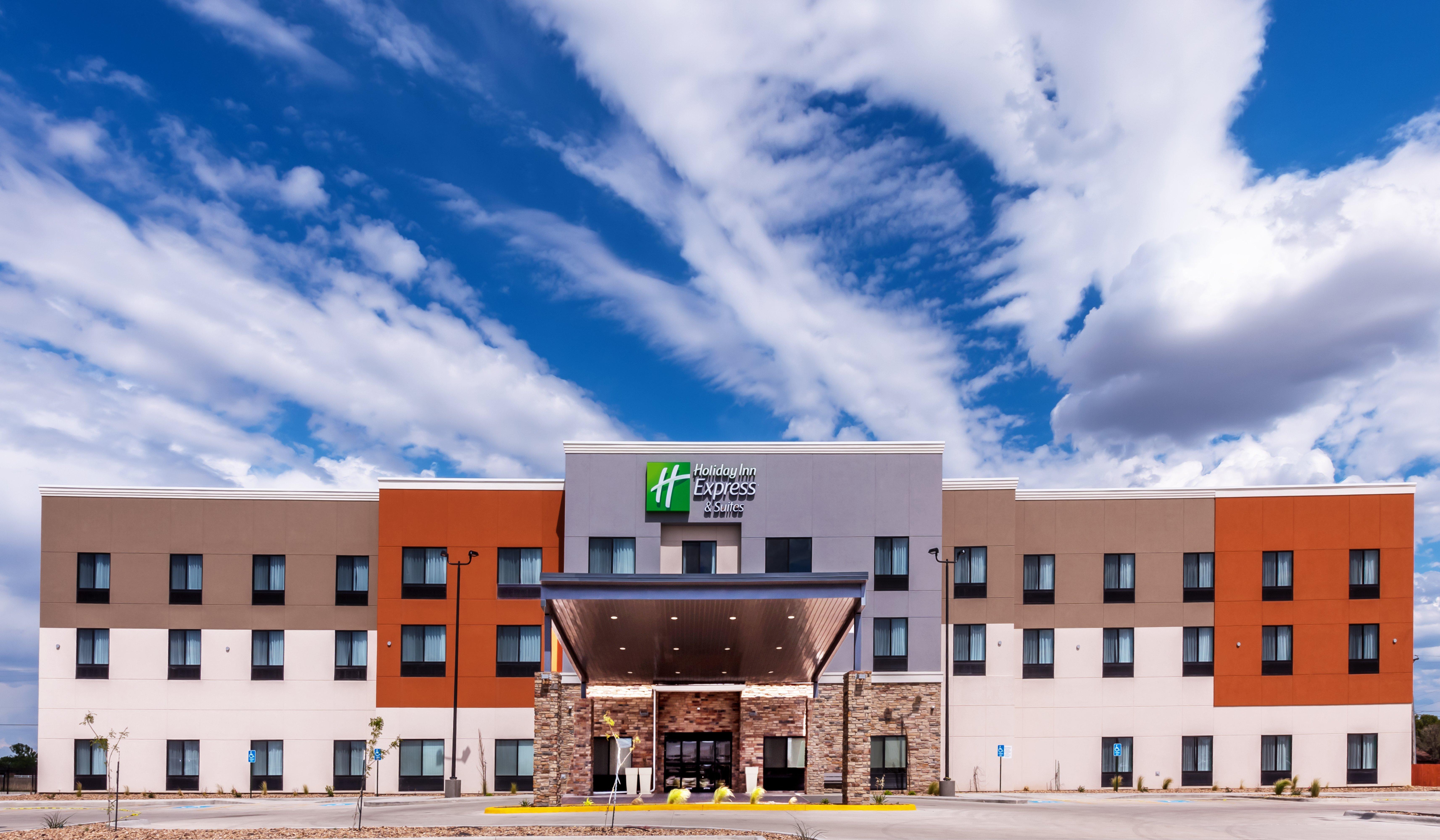 Holiday Inn Express & Suites Perryton By Ihg Lord Extérieur photo